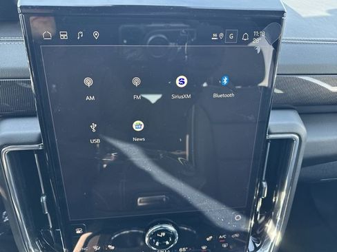 New 2026 GMC Yukon XL Elevation image 16