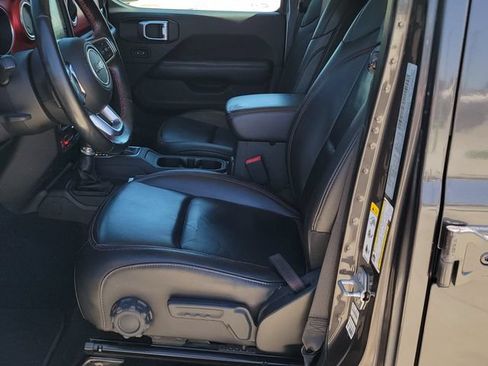 Used 2018 Jeep Wrangler Unlimited Rubicon AWD/4WD image 6