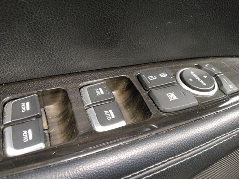 Used 2019 Kia Sorento LX image 27