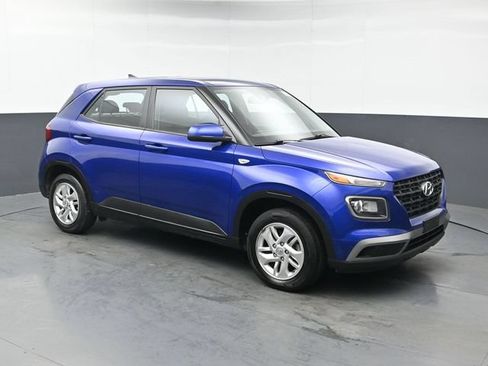 Used 2022 Hyundai Venue SE FWD image 7