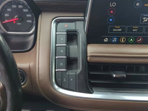 Used 2021 Chevrolet Tahoe High Country w/ Premium Package AWD/4WD image 15