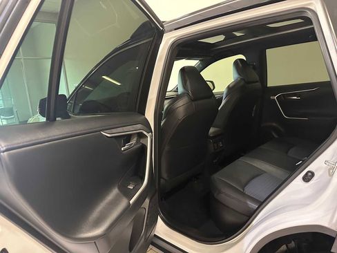 Used 2023 Toyota RAV4 XSE AWD/4WD image 25