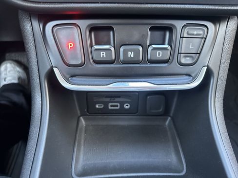 Certified 2021 GMC Terrain SLT image 19