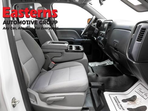 Used 2018 Chevrolet Silverado 1500 W/T RWD image 21