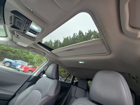 Used 2024 Subaru Crosstrek 2.5i Limited w/ Crosstrek Mirror Package image 10