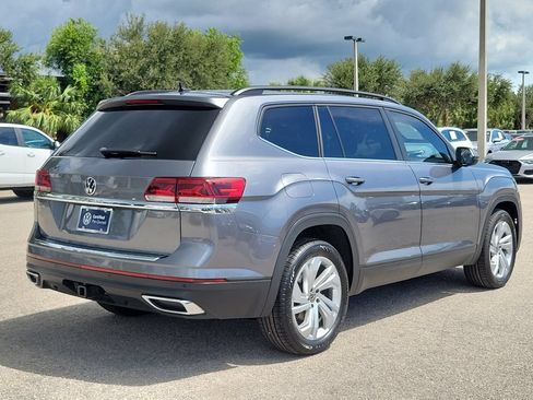 Certified 2023 Volkswagen Atlas SE w/ Panoramic Sunroof Package FWD image 5