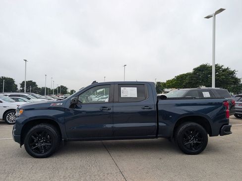 Used 2023 Chevrolet Silverado 1500 RST AWD/4WD image 3
