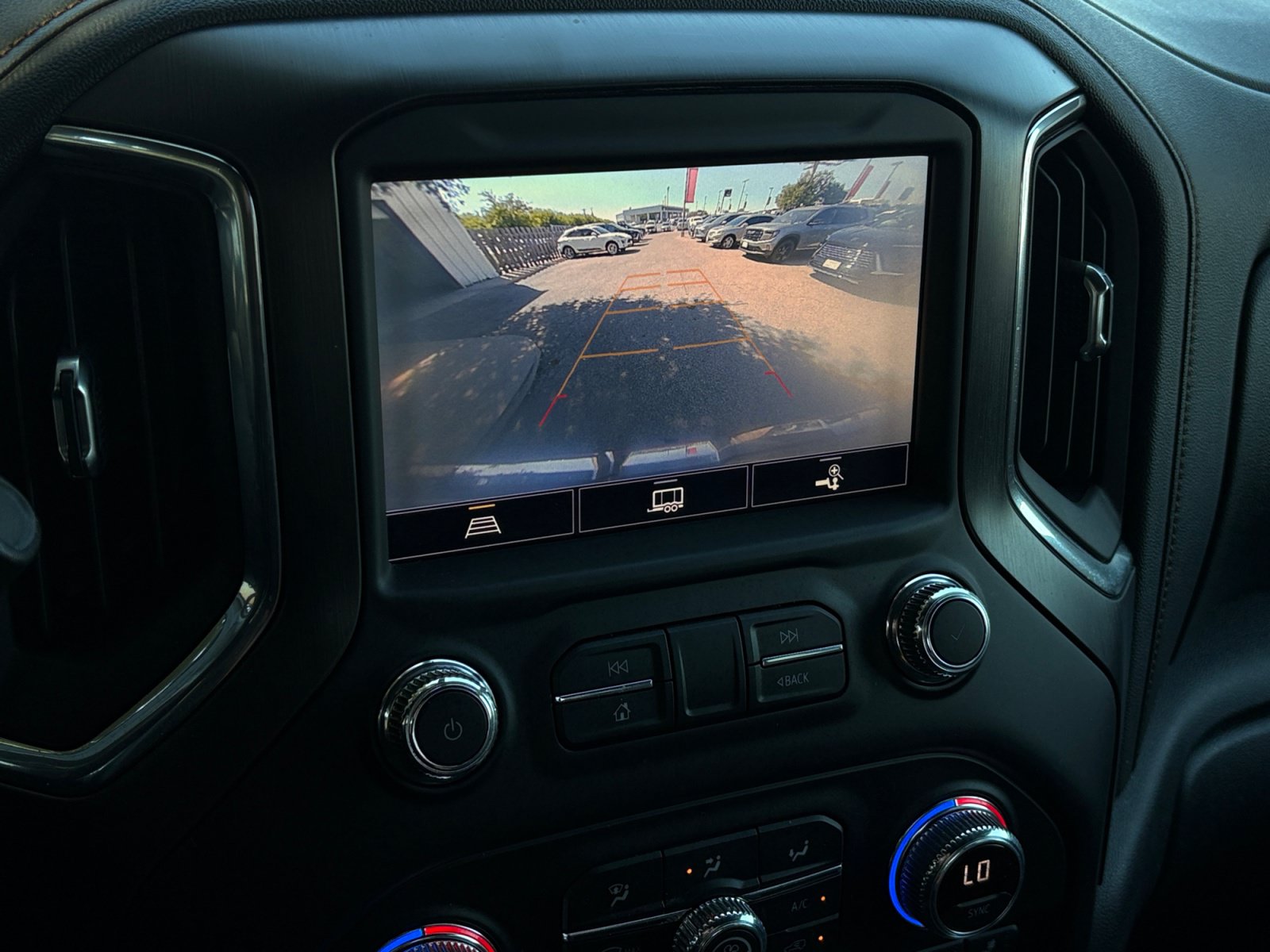 Used 2021 GMC Sierra 1500 AT4 AWD/4WD image 14