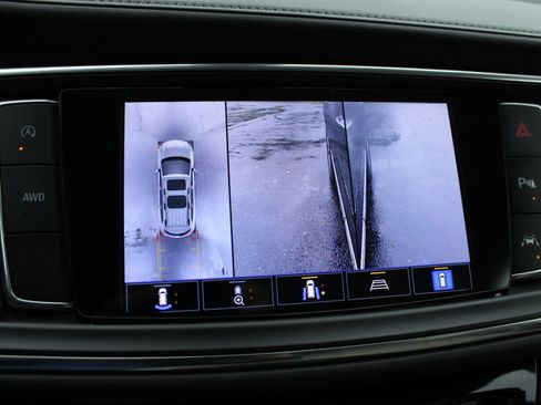 Used 2022 Buick Enclave Avenir AWD/4WD image 45