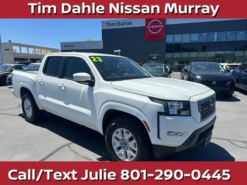 Used 2023 Nissan Frontier SV AWD/4WD image 1