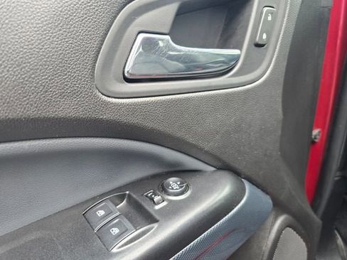 Used 2017 Chevrolet Colorado Z71 AWD/4WD image 17