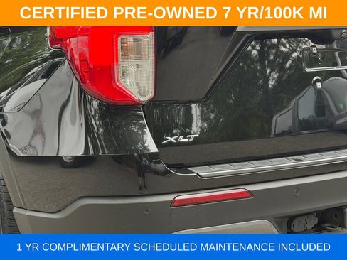 Used 2022 Ford Explorer XLT w/ Equipment Group 202A AWD/4WD image 36