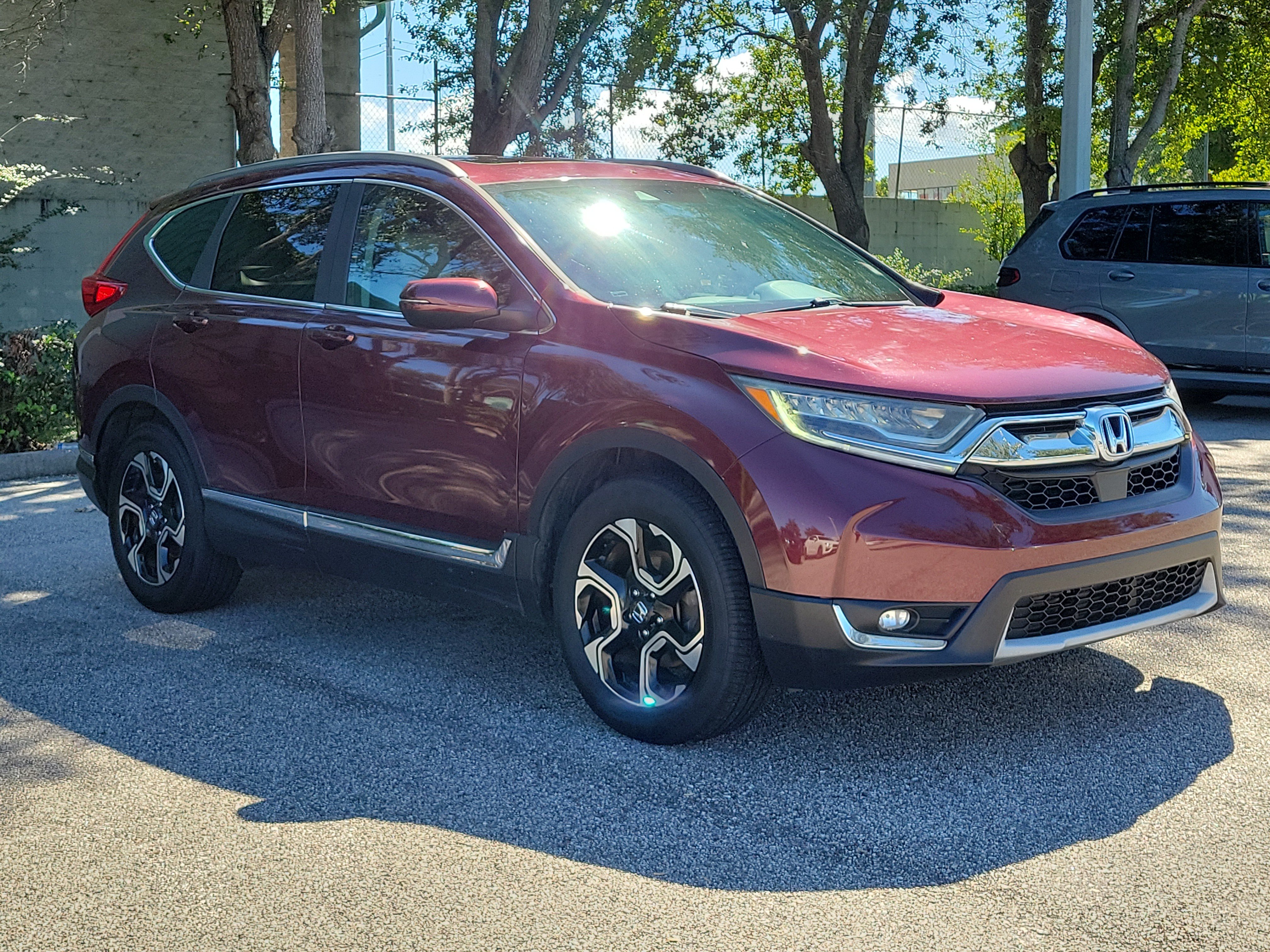Used 2017 Honda CR-V Touring image 3