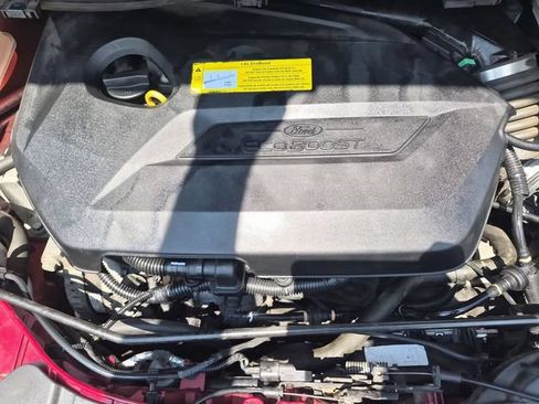 Used 2016 Ford Escape Titanium AWD/4WD image 32