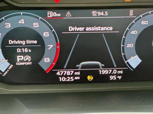 Used 2023 Audi Q3 2.0T Premium image 15