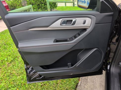 New 2026 Ford Explorer Active image 26