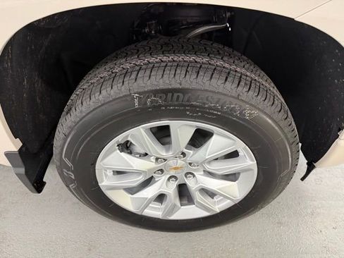 New 2026 Chevrolet Silverado 1500 Custom image 4