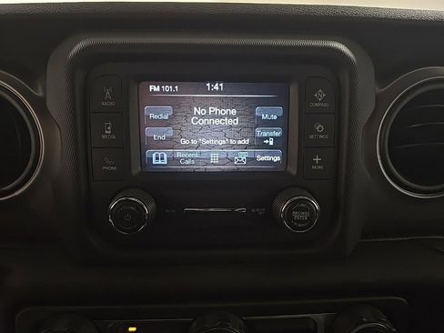 Used 2018 Jeep Wrangler Unlimited Sport S image 15