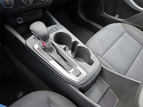 Certified 2025 Chevrolet Trax LS image 25