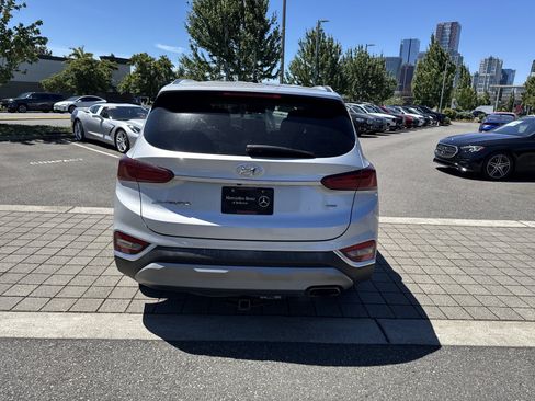 Used 2019 Hyundai Santa Fe SE AWD/4WD image 6