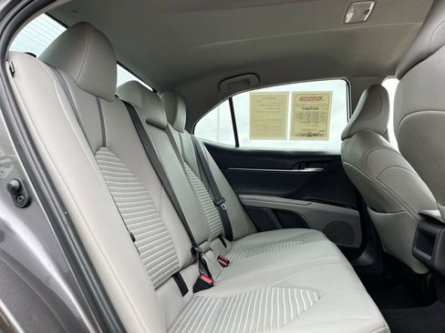 Used 2024 Toyota Camry SE w/ Convenience Package FWD image 26