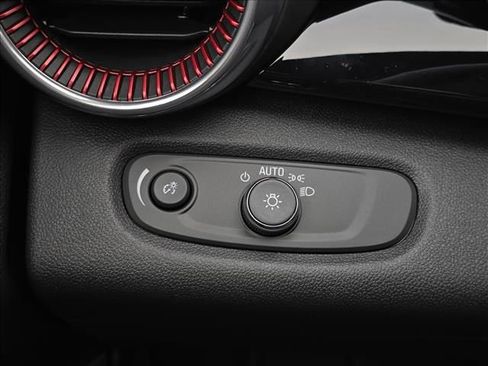 New 2026 Chevrolet Trax RS w/ Driver Confidence Package image 19