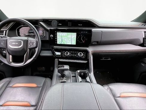 Used 2025 GMC Sierra 1500 AT4 w/ AT4 Premium Package image 7