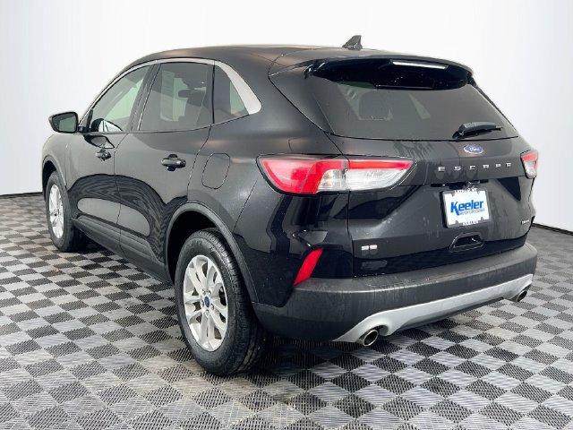 Used 2022 Ford Escape SE w/ Cold Weather Package AWD/4WD image 3