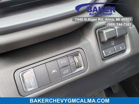 New 2025 Chevrolet Silverado EV LT image 9