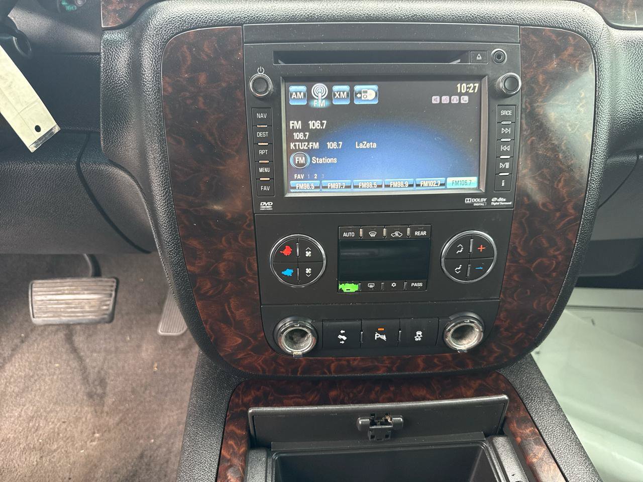 Used 2013 GMC Yukon XL Denali RWD image 24