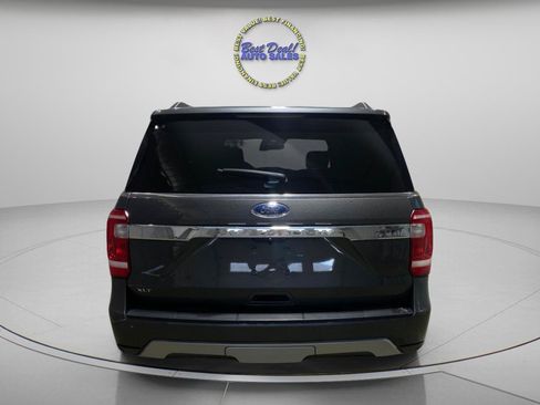 Used 2020 Ford Expedition XLT w/ Equipment Group 202A AWD/4WD image 3