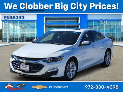 Used 2023 Chevrolet Malibu LT FWD image 2