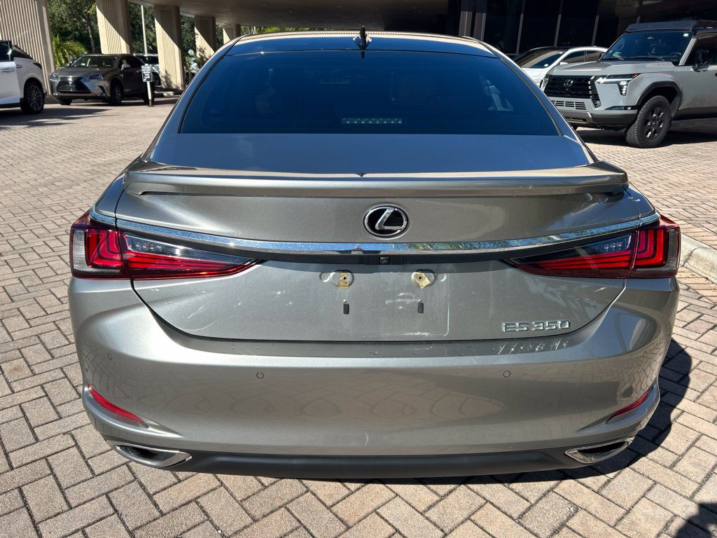 Used 2019 Lexus ES 350 w/ Accessory Package FWD image 4