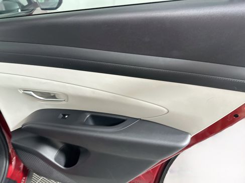 Used 2025 Hyundai Tucson SEL FWD image 29