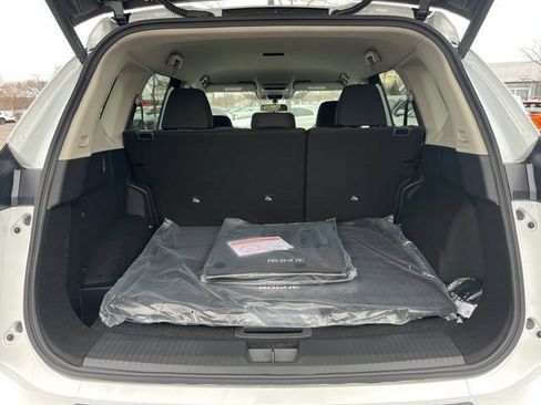 New 2026 Nissan Rogue SV AWD/4WD image 13