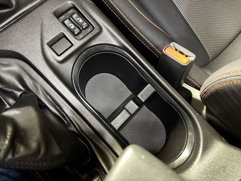 Used 2018 Subaru Crosstrek 2.0i Premium image 15