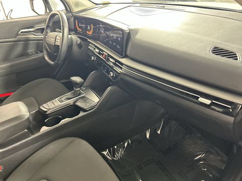 Used 2026 Kia Sportage LX FWD image 27