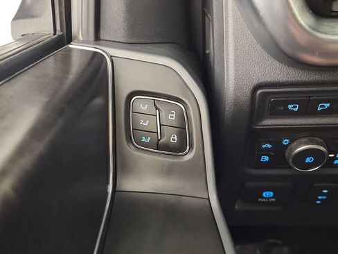 Used 2021 Ford F150 Lariat AWD/4WD image 23
