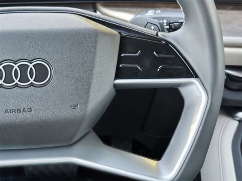 New 2025 Audi Q5 Premium Plus image 16