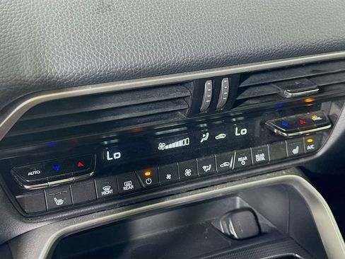 Used 2025 MAZDA CX-70 3.3 Turbo w/ Preferred Package image 26