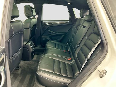 Used 2018 Porsche Macan GTS image 20