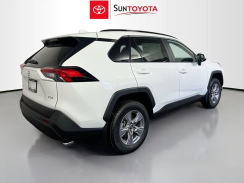 New 2025 Toyota RAV4 XLE image 4