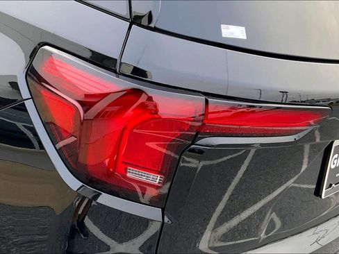 New 2026 GMC Terrain Elevation image 14