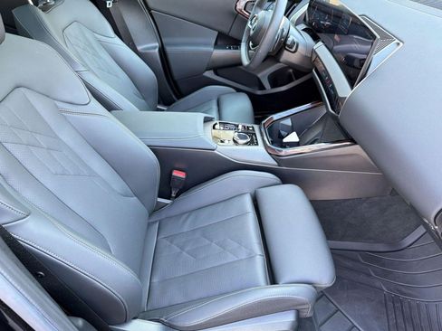 Used 2025 BMW X3 xDrive30i w/ Premium Package image 27