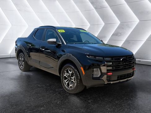 Used 2025 Hyundai Santa Cruz XRT AWD/4WD image 1