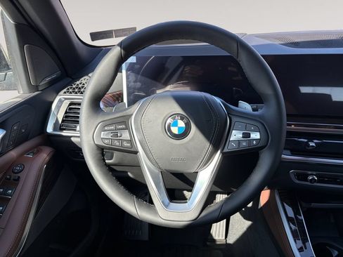 New 2026 BMW X5 xDrive40i w/ Climate Comfort Package AWD/4WD image 12