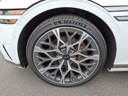 Certified 2023 Genesis G90 3.5T image 28