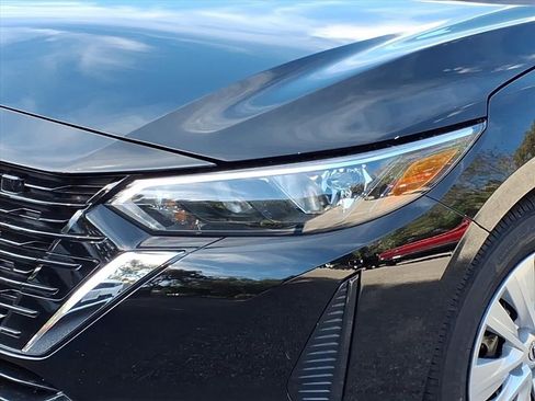 New 2025 Nissan Sentra S image 4