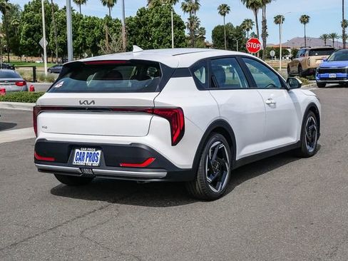New 2026 Kia K4 EX FWD image 7