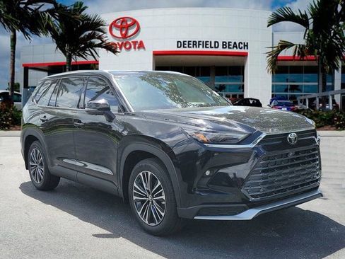 New 2026 Toyota Grand Highlander AWD Hybrid image 1